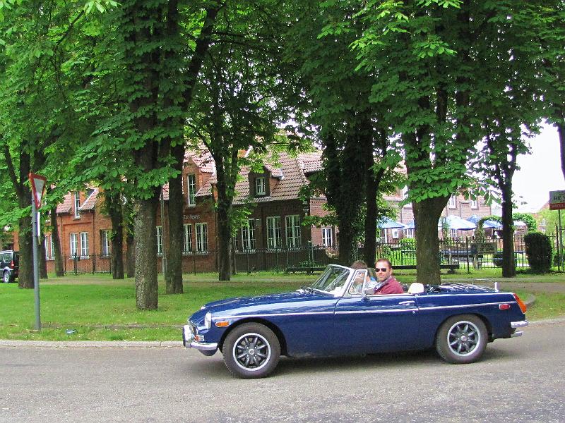 MG & Oldies Happening (56).JPG